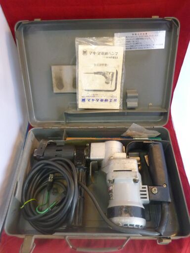 makita マキタ 電動ハンマ HM0811/電動工具 ハンマードリル ハツリ 動作確認済み 現状品/中古品・ブルポイント付き