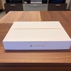 MacBook12インチ　MK4N2J/Aの画像