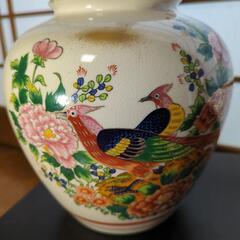 ご予約　九谷焼　壺　鳳凰に牡丹　古美術の画像
