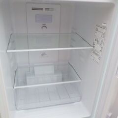 MAXZEN　マクスゼン JR139HM01WH　2ドア冷凍冷蔵庫　2022年製　140L　￥23,980税込の画像