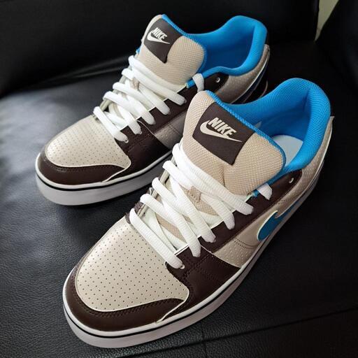 NIKE RUCKUS LOW SL(ラッカス LOW SL) スニーカー
