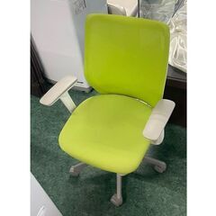 okamura オカムラ デスクチェア メッシュ素材 デスクチェ...