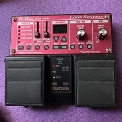 Boss RC-30 本体と電源ケーブル