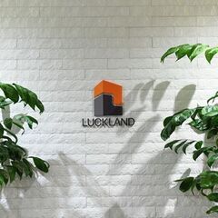 【東証プライム上場／金沢営業所】内装工◆さまざまな商空間づくりの内装工事に携わることができます！の画像