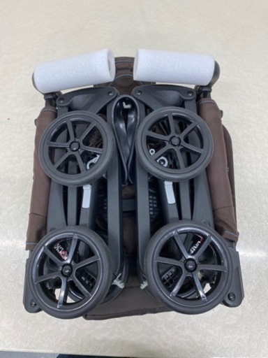 美品　コンパクトベビーカー　Good Baby　ポキット リベル 軽量 美品 コンパクトベビーカー Good Baby ポキット リベル 軽量 美品