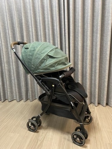 引取限定 アップリカ ラクーナAD 2021年型 ベビーカー