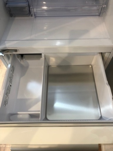 アクア 冷蔵庫355L美品