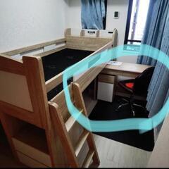 学習机とゲーミングチェア