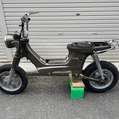 ホンダ　シャリ　制作途中　フレーム一式