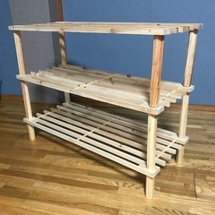 お譲り先決まりました。棚　差し上げます