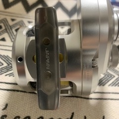 シマノ　17オシアジガー1501HG 左巻の画像