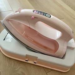 【TOSHIBA】コードレススチームアイロンの画像