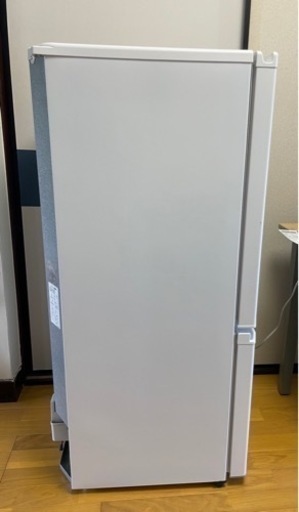 冷蔵庫　146L 2018年製　三菱、　炊飯器付き