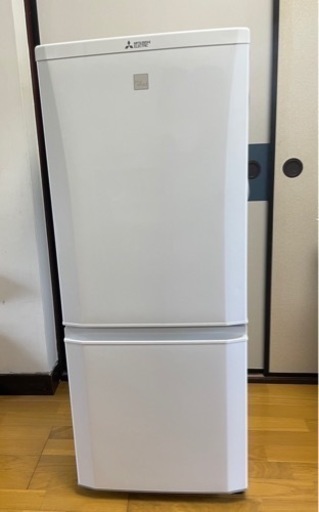 冷蔵庫　146L 2018年製　三菱、　炊飯器付き