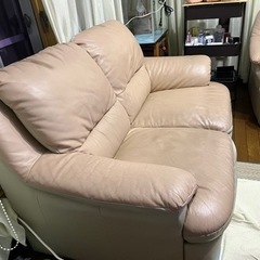 二人掛け用スプリングソファーの画像