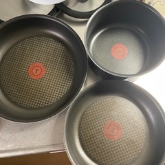 【T-fal】取っ手が取れるフライパン6点セットの画像