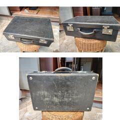 レザーアタッシュケース　レストアベース　ビンテージ　レトロ　アンティークの画像
