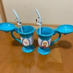 ディズニーオンアイス　アナ雪　かき氷カップ2個&光るステッキライトの画像