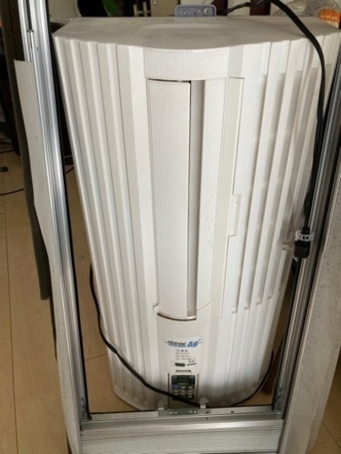 窓掛け式　エアコン