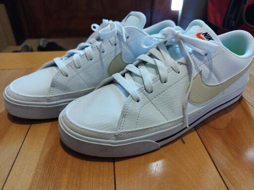 【使用回数1回】NIKE シューズ　26.5cm