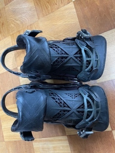 サロモン　ディフェンダー