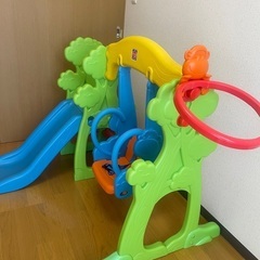 子供　ブランコ　滑り台　の画像