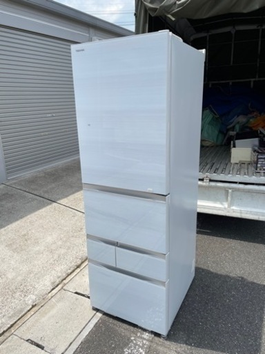 値下げしました⭐︎TOSHIBA 501L 5ドア冷蔵庫　GR-T500GZ(UW)  2021年製