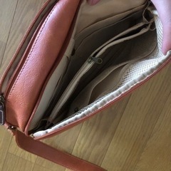 ショルダーバッグ レディース  海外旅行 お財布ポシェット 軽量 旅行バッグ  斜めがけ かわいい おしゃれ ショルダーの画像
