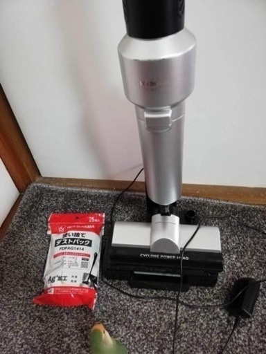 決まりました:コードレス掃除機　ダストパック付き