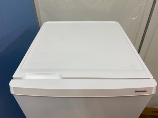 I466 ? 2023年製の極美品♪ Panasonic 冷蔵庫 (138L) ⭐ 動作確認済 ⭐ クリーニング