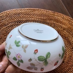 WEDGWOOD     皿の画像