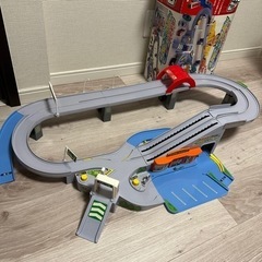 トミカ にぎやかドライブ 高速道路 タカラトミー 《ジャンク》