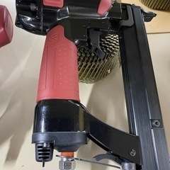 🌲【大工道具】 藤原産業 Sエアピン釘打機 ステーブル エアタッカー SA-T1025L【地域最大電動工具高価買取アールワン田川】の画像