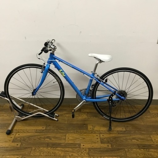 ☆値下げ☆ A2307-297 超美品giant liv 女性用クロスバイク　ロードマウンテン前輪の固定スタンドは附属しておりません。