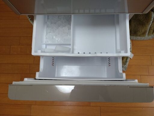 日立　冷蔵庫　R-S32JV　2019年製　中古品 日立 冷蔵庫 R-S32JV 2019年製 中古品