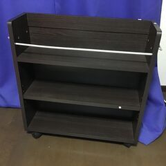 キャスター付きブックシェルフをお譲りします。