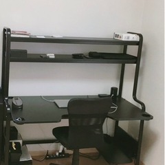 IKEA パソコンデスク　取りに来て頂ける方（10月末まで）の画像