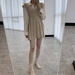 新品未使用　marcydorn  ウエストマークショート丈ワンピースニット　ベージュの画像