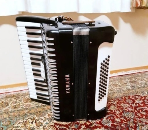 美品  アコーディオン YA-48
