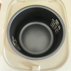 炊飯器ERC-MC50-Wの画像