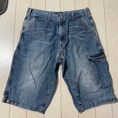 ステューシー32㌅使用感あり