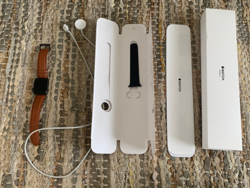 Apple Watch 3 アップルウォッチ 3 38mm GPS スペースグレー