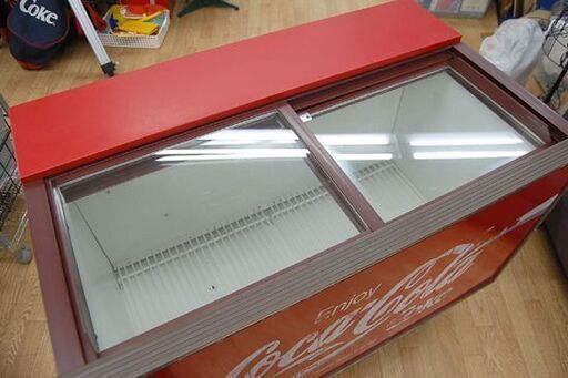 コカコーラ 冷蔵ショーケース 135L BC-107HRB キャスター付き
