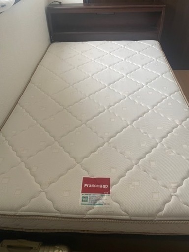 フランスベッド　セミダブル