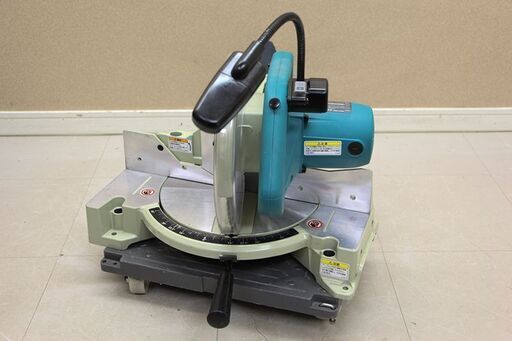 マキタ 卓上マルノコ 260mm LS1040F makita (D5039tkxY)