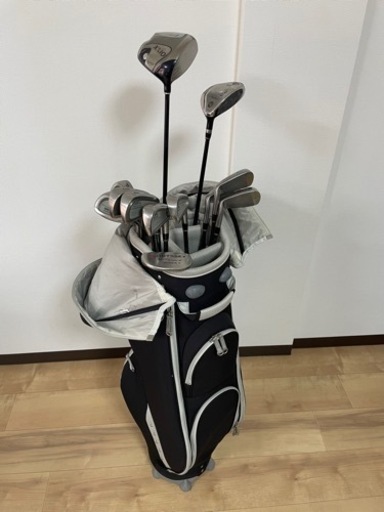 ゴルフクラブセット　13本入り
