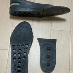 ３月末廃棄・インヒール５.２cm値下げしましたの画像