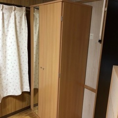 洋服ダンス