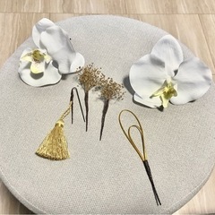 ⭐︎800円　胡蝶蘭　髪飾り　前撮りや神社婚に^_^