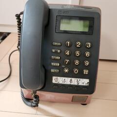 公衆電話　ピンク